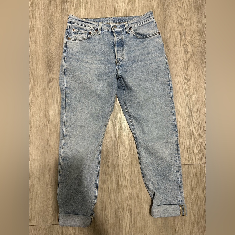Levi’s Classic Blue Denim Jeans